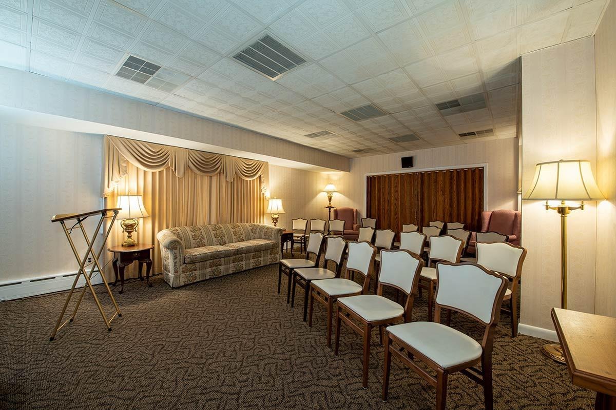 Tomblyn Funeral Home gallery image 3