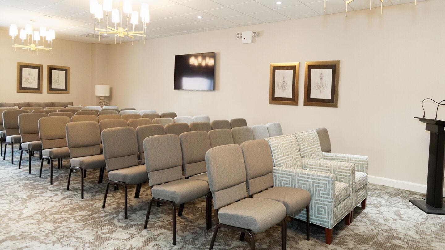 Tomblyn Funeral Home gallery image 2